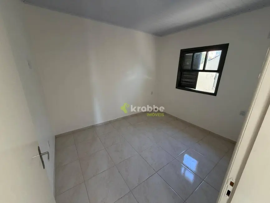 Foto 6 de Casa com 2 quartos à venda, 363m2 em Estrela - RS