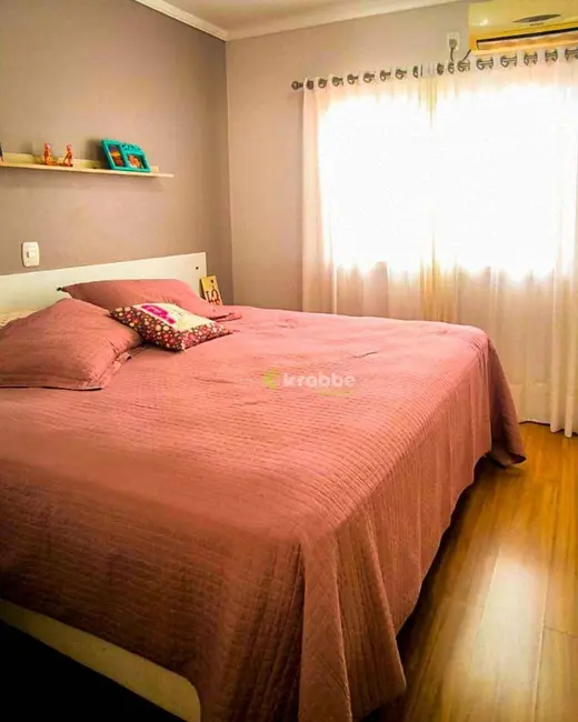 Casa com 2 quartos à venda, 270m2 em Estrela - RS - imagem 8 Foto 8 de Casa com 2 quartos à venda, 270m2 em Estrela - RS