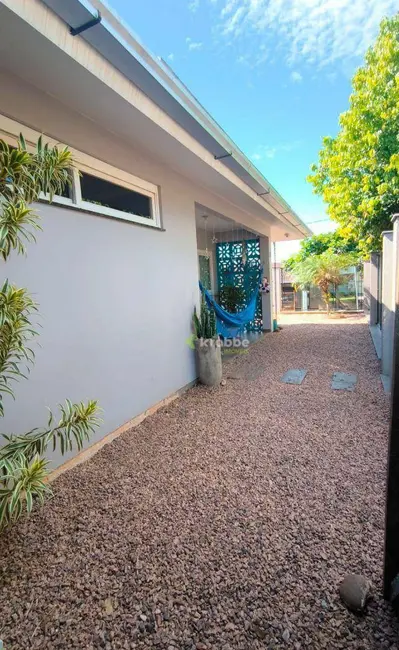 Casa com 2 quartos à venda, 270m2 em Estrela - RS - imagem 6 Foto 6 de Casa com 2 quartos à venda, 270m2 em Estrela - RS