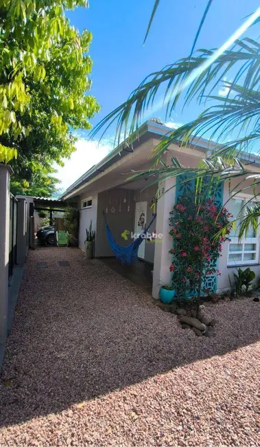 Casa com 2 quartos à venda, 270m2 em Estrela - RS - imagem 5 Foto 5 de Casa com 2 quartos à venda, 270m2 em Estrela - RS