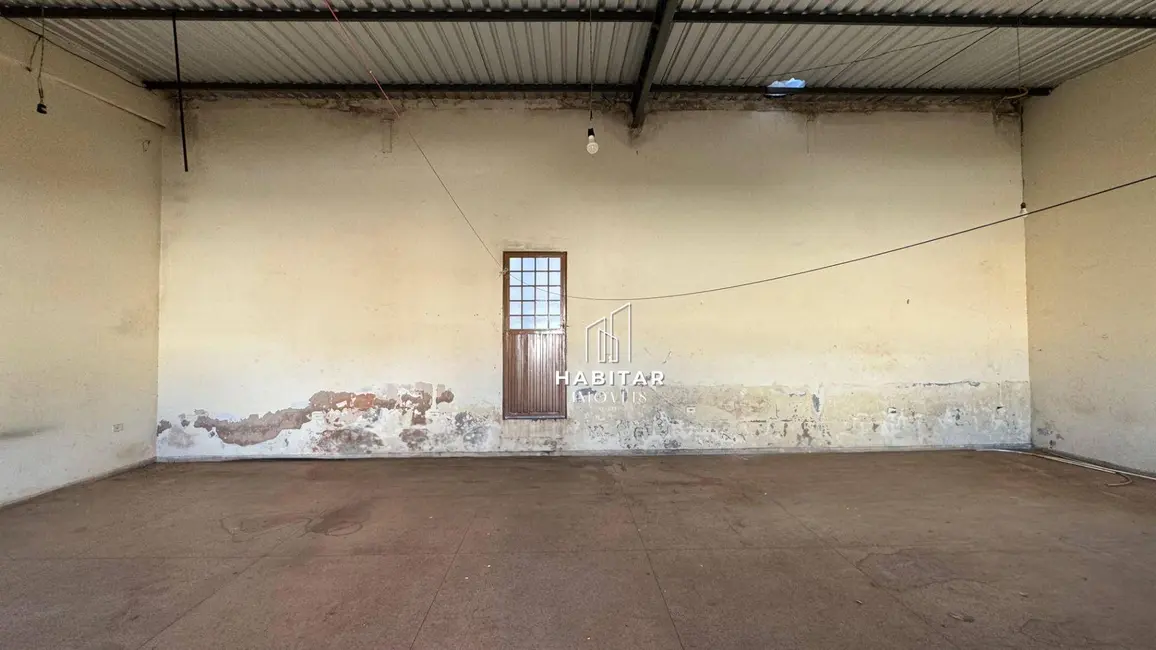 Foto 3 de Armazém / Galpão à venda, 349m2 em Jardim América, Itumbiara - GO