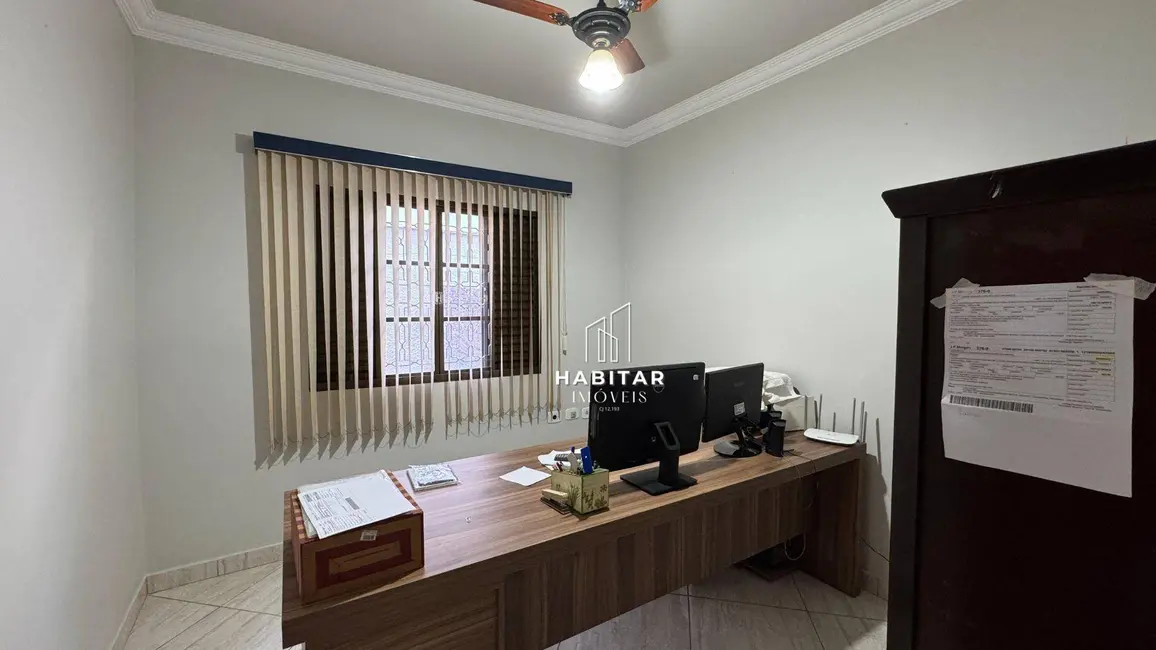 Foto 9 de Casa com 4 quartos à venda, 390m2 em Setor Rodoviário, Itumbiara - GO