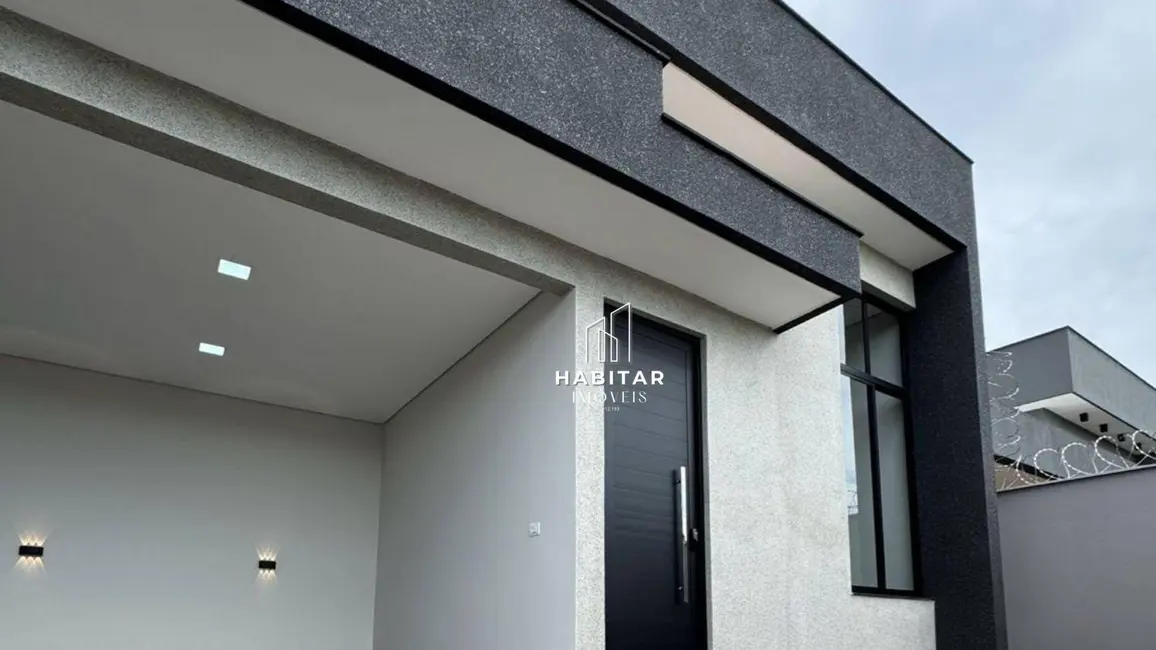 Foto 1 de Casa com 3 quartos à venda, 360m2 em Itumbiara - GO