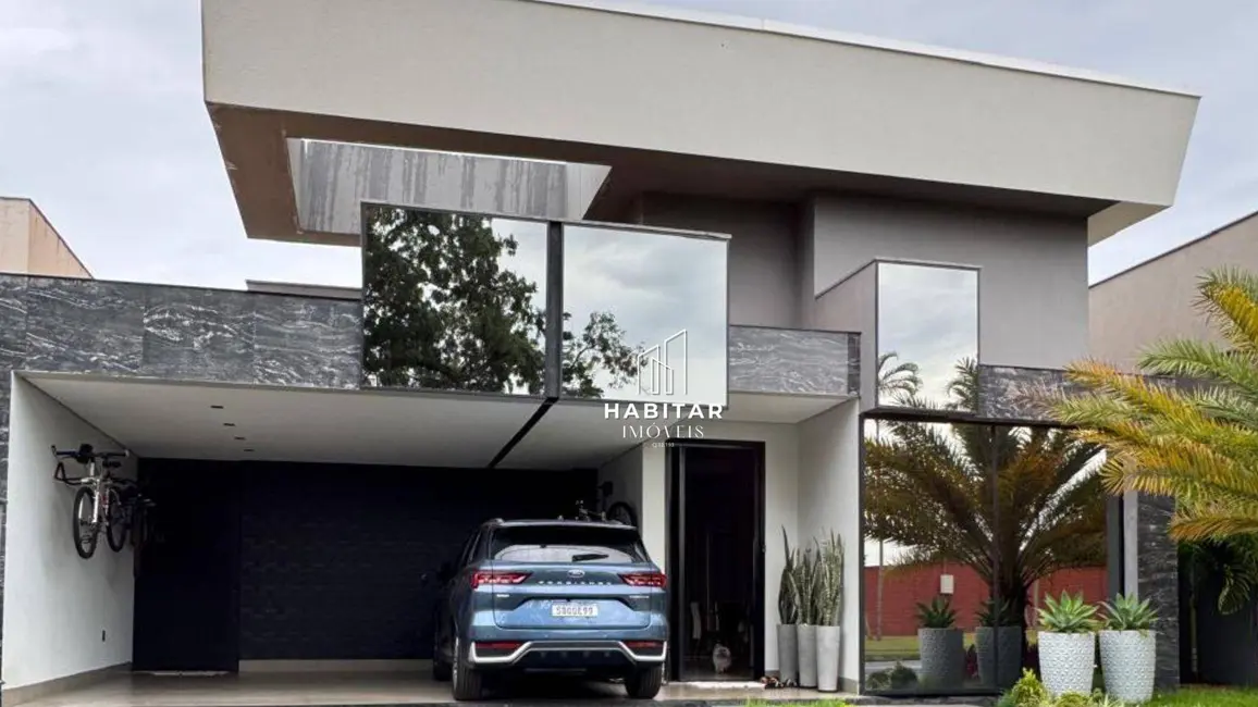 Foto 1 de Casa de Condomínio com 3 quartos à venda, 455m2 em Itumbiara - GO