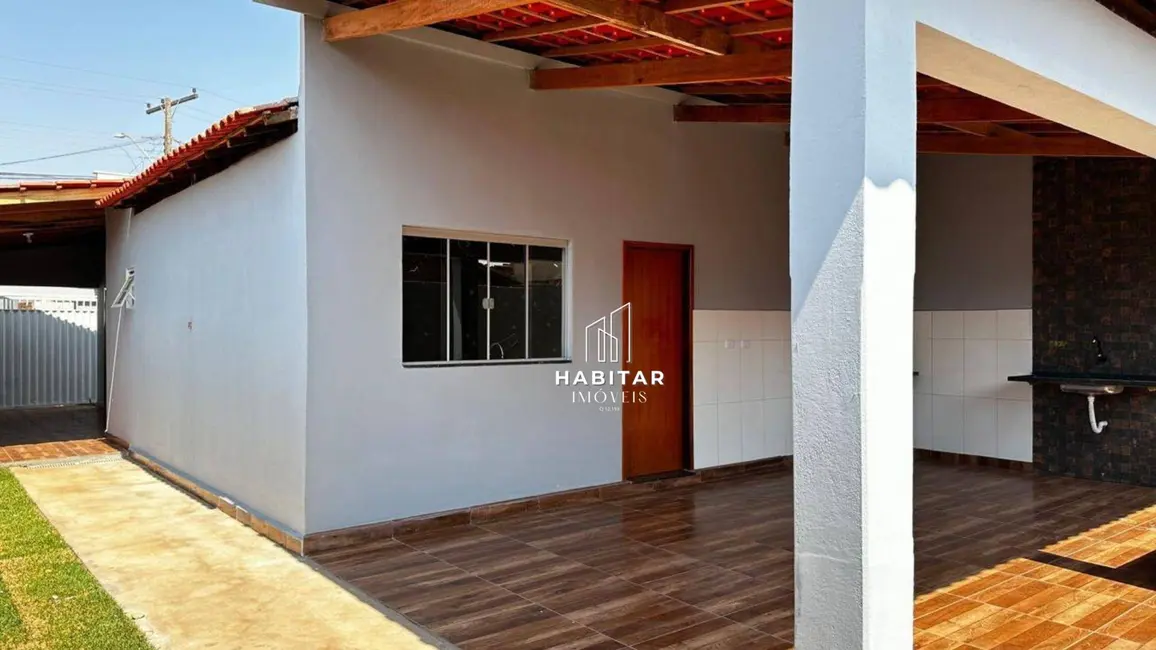 Foto 1 de Casa com 3 quartos à venda, 300m2 em Setor Novo Horizonte, Itumbiara - GO