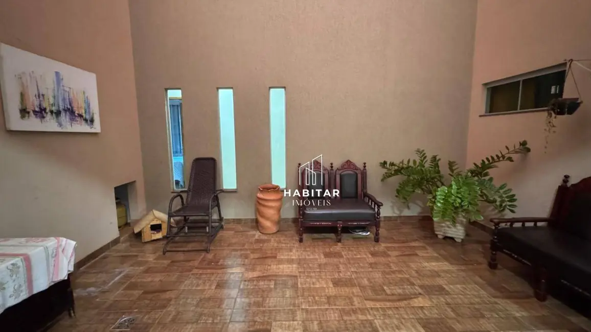 Casa com 4 quartos à venda, 372m2 em Residencial Jardim Primavera, Itumbiara - GO - imagem 7 Foto 7 de Casa com 4 quartos à venda, 372m2 em Residencial Jardim Primavera, Itumbiara - GO