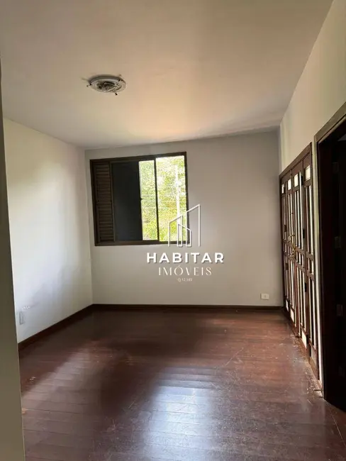 Foto 4 de Casa com 3 quartos à venda, 360m2 em Alto da Boa Vista, Itumbiara - GO