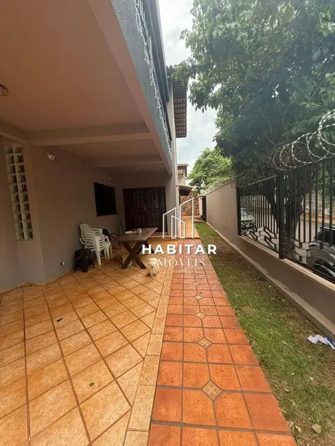 Foto 3 de Casa com 3 quartos à venda, 360m2 em Alto da Boa Vista, Itumbiara - GO