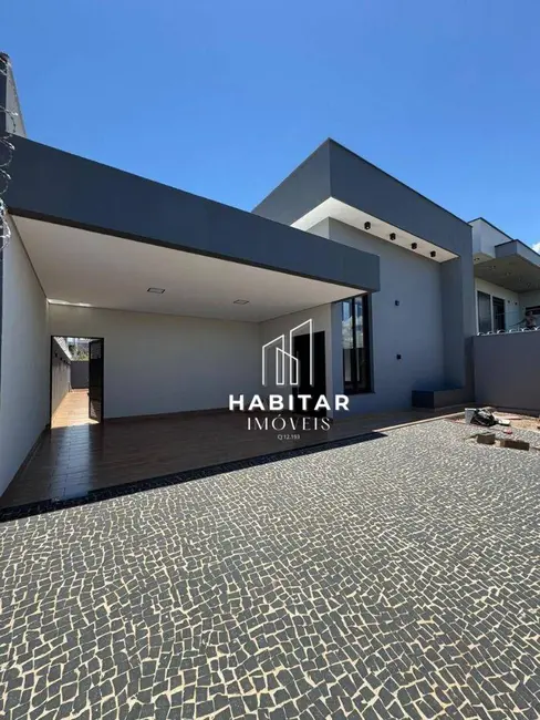 Foto 2 de Casa com 3 quartos à venda, 360m2 em Itumbiara - GO