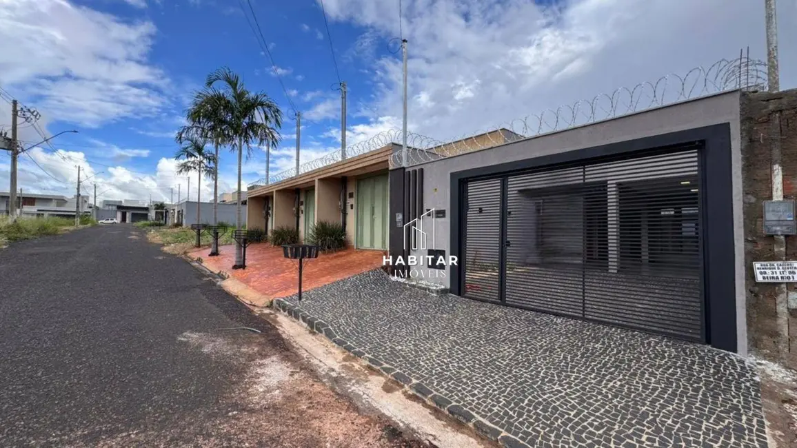 Foto 2 de Casa com 3 quartos à venda, 180m2 em Itumbiara - GO