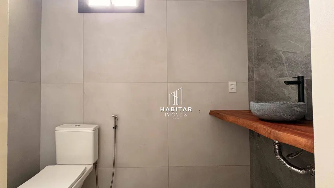 Foto 20 de Casa com 3 quartos à venda, 360m2 em Residencial Beira Rio I, Itumbiara - GO