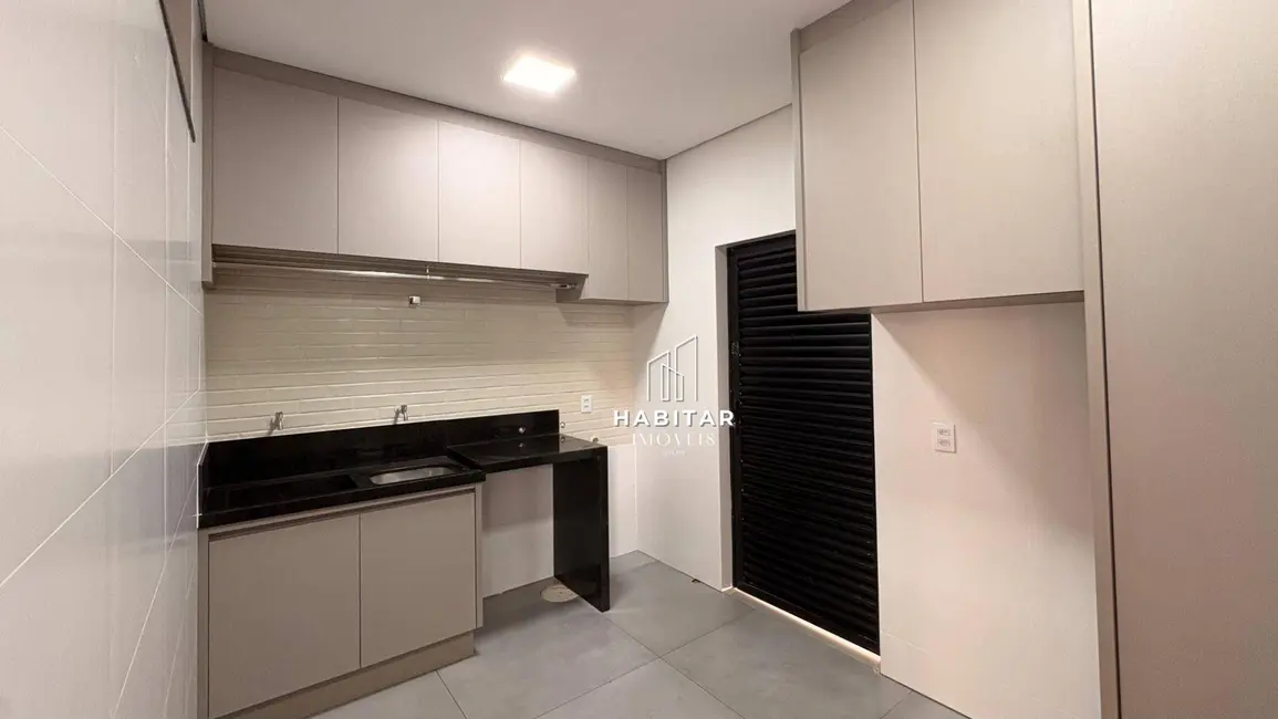 Foto 21 de Casa com 3 quartos à venda, 360m2 em Residencial Beira Rio I, Itumbiara - GO