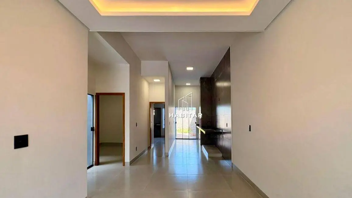 Casa com 3 quartos à venda, 180m2 em Itumbiara - GO - imagem 5 Foto 5 de Casa com 3 quartos à venda, 180m2 em Itumbiara - GO