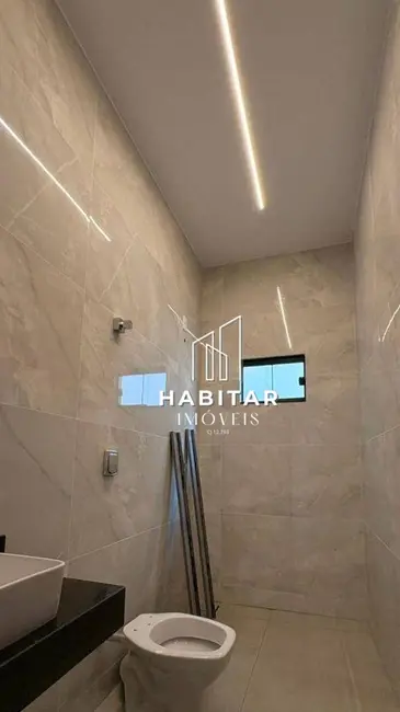 Casa com 3 quartos à venda, 180m2 em Itumbiara - GO - imagem 8 Foto 8 de Casa com 3 quartos à venda, 180m2 em Itumbiara - GO