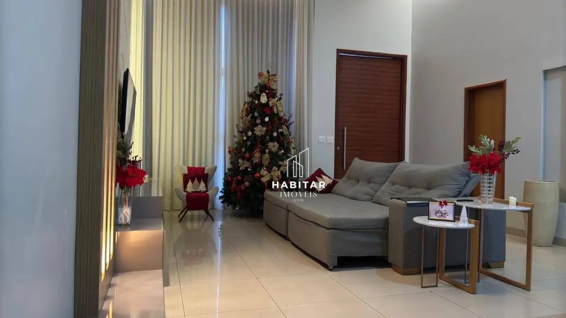 Foto 6 de Casa com 3 quartos à venda, 500m2 em Itumbiara - GO