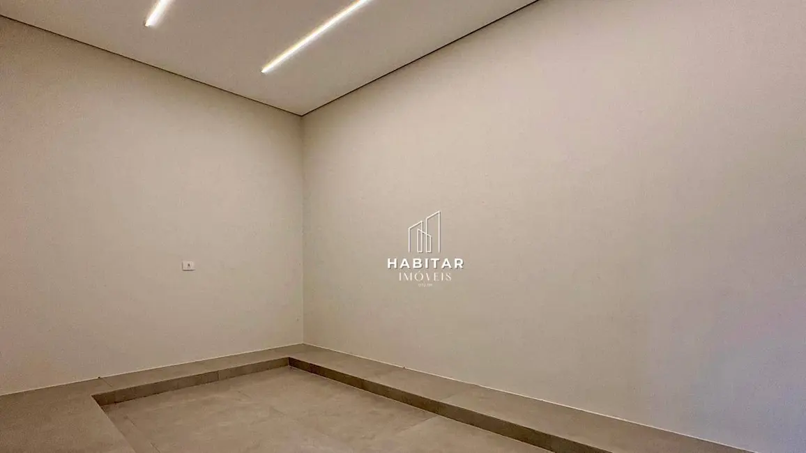 Casa com 3 quartos à venda, 250m2 em Residencial Beira Rio II, Itumbiara - GO - imagem 8 Foto 8 de Casa com 3 quartos à venda, 250m2 em Residencial Beira Rio II, Itumbiara - GO