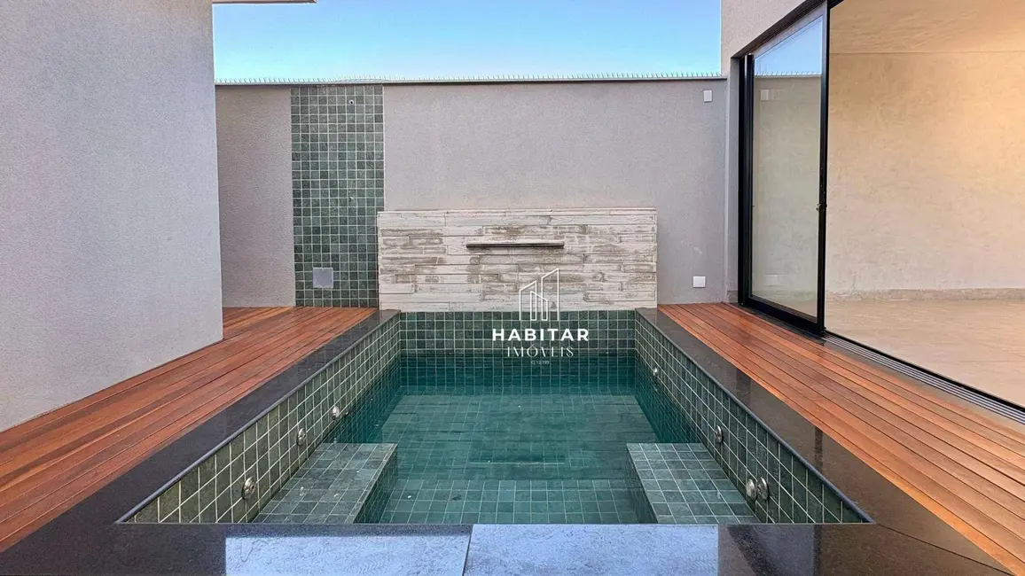 Casa com 3 quartos à venda, 250m2 em Residencial Beira Rio II, Itumbiara - GO - imagem 5 Foto 5 de Casa com 3 quartos à venda, 250m2 em Residencial Beira Rio II, Itumbiara - GO