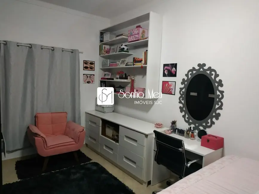 Casa com 7 quartos à venda, 198m2 em Sao Jose Dos Campos - SP - imagem 7 Foto 7 de Casa com 7 quartos à venda, 198m2 em Sao Jose Dos Campos - SP