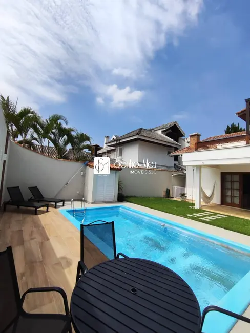 Casa com 4 quartos à venda e para alugar, 512m2 em Sao Jose Dos Campos - SP - imagem 6 Foto 6 de Casa com 4 quartos à venda e para alugar, 512m2 em Sao Jose Dos Campos - SP