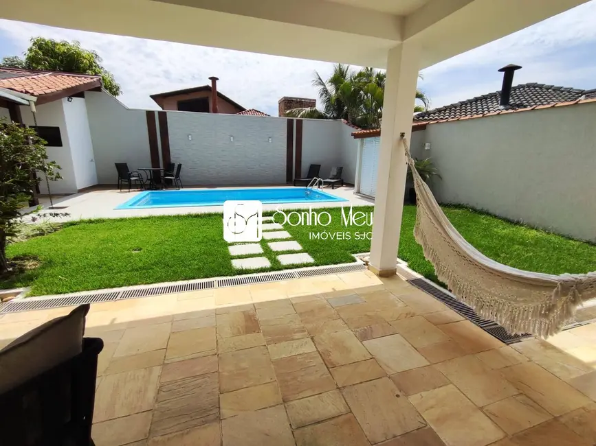 Casa com 4 quartos à venda e para alugar, 512m2 em Sao Jose Dos Campos - SP - imagem 3 Foto 3 de Casa com 4 quartos à venda e para alugar, 512m2 em Sao Jose Dos Campos - SP