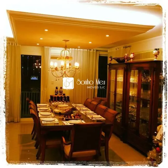 Foto 1 de Casa com 3 quartos à venda, 374m2 em Sao Jose Dos Campos - SP