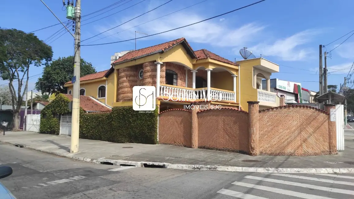 Foto 1 de Casa com 3 quartos à venda, 210m2 em Sao Jose Dos Campos - SP
