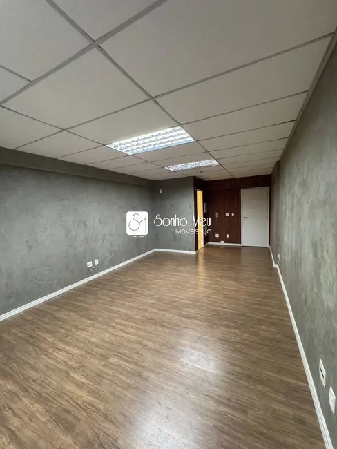 Sala Comercial para alugar, 37m2 em Sao Jose Dos Campos - SP - imagem 4 Foto 4 de Sala Comercial para alugar, 37m2 em Sao Jose Dos Campos - SP