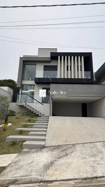 Foto 2 de Casa de Condomínio à venda, 236m2 em Sao Jose Dos Campos - SP