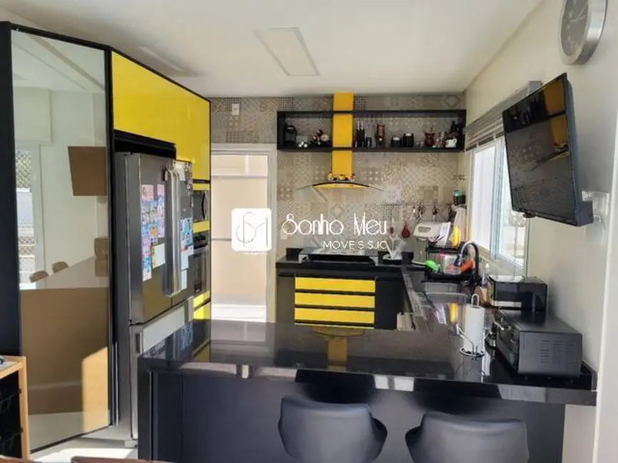 Foto 6 de Casa de Condomínio com 3 quartos à venda, 210m2 em Sao Jose Dos Campos - SP