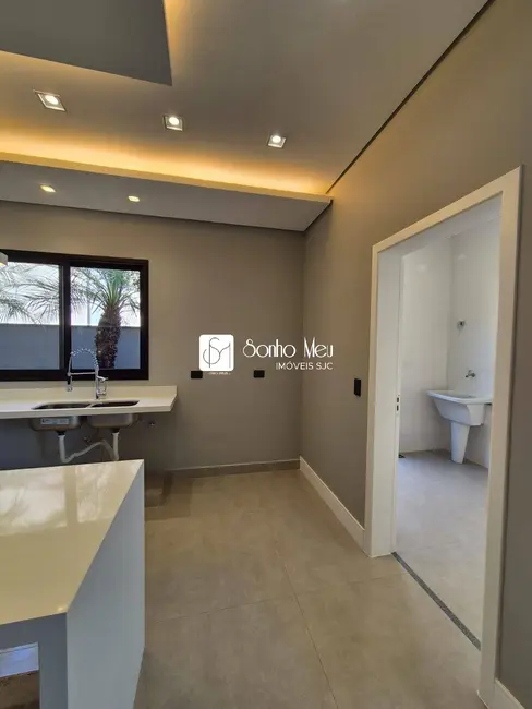 Foto 9 de Casa com 3 quartos à venda, 480m2 em Sao Jose Dos Campos - SP