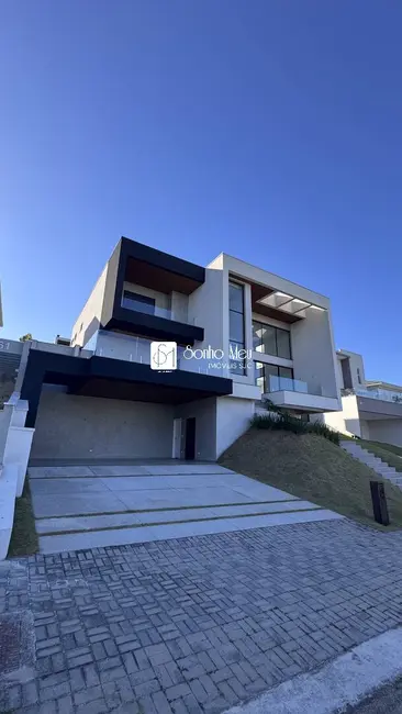 Foto 1 de Casa de Condomínio com 4 quartos à venda, 900m2 em Sao Jose Dos Campos - SP