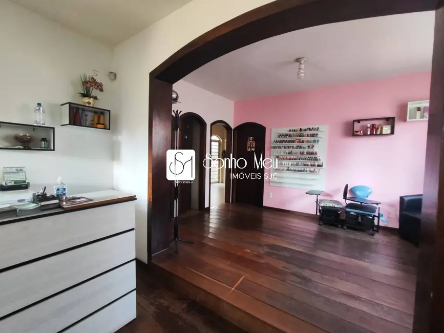 Foto 4 de Casa com 5 quartos à venda, 250m2 em Sao Jose Dos Campos - SP