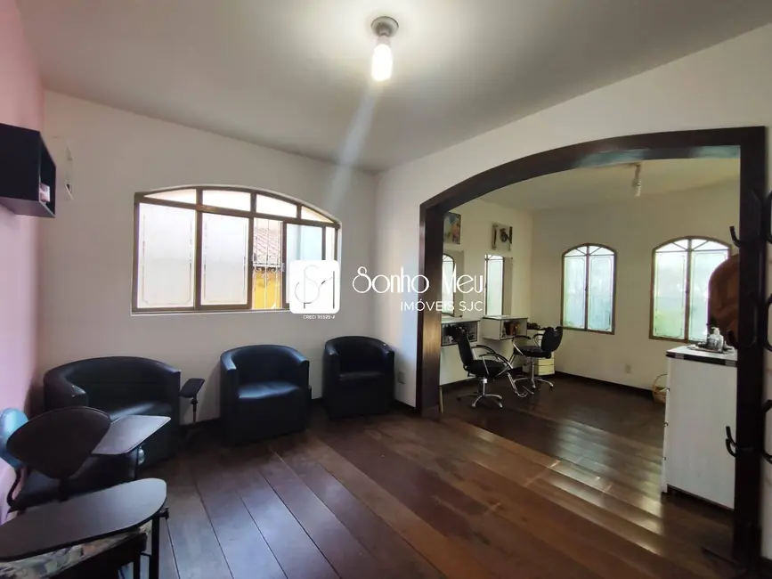 Foto 9 de Casa com 5 quartos à venda, 250m2 em Sao Jose Dos Campos - SP