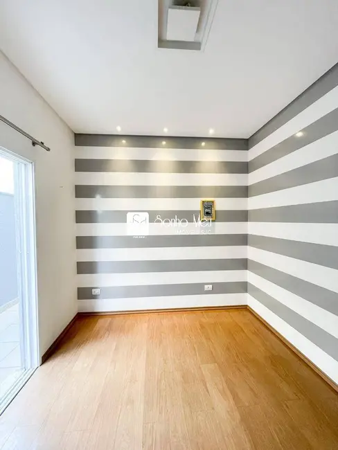 Foto 8 de Casa com 3 quartos à venda, 250m2 em Parque Califórnia, Jacarei - SP