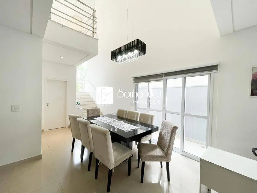 Foto 6 de Casa com 3 quartos à venda, 250m2 em Parque Califórnia, Jacarei - SP