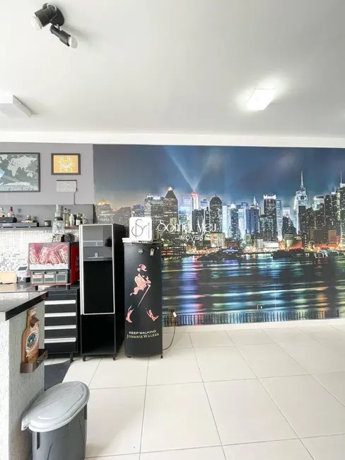 Foto 9 de Casa com 3 quartos à venda, 250m2 em Parque Califórnia, Jacarei - SP