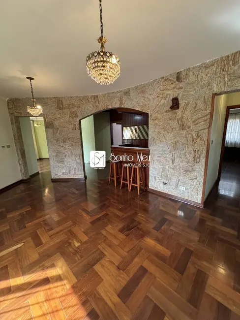 Foto 8 de Casa com 3 quartos à venda e para alugar, 523m2 em Sao Jose Dos Campos - SP