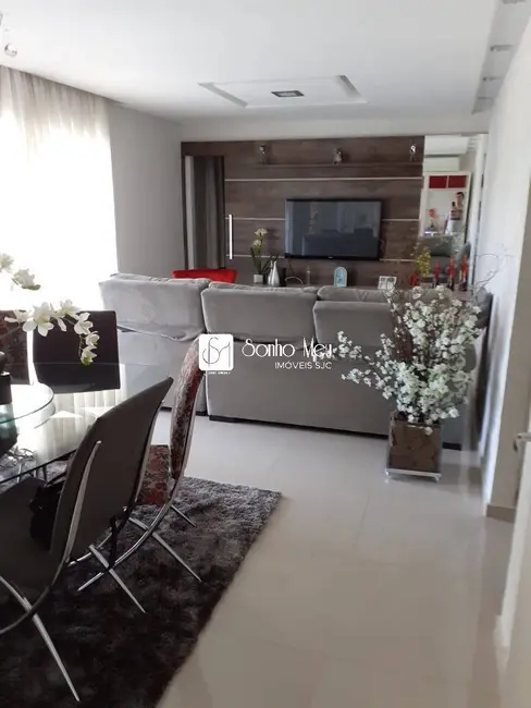 Apartamento com 4 quartos à venda, 190m2 em Sao Jose Dos Campos - SP - imagem 3 Foto 3 de Apartamento com 4 quartos à venda, 190m2 em Sao Jose Dos Campos - SP