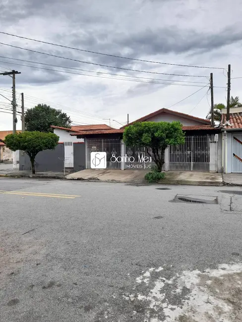 Foto 2 de Casa com 3 quartos à venda, 300m2 em Jardim Santa Maria, Jacarei - SP