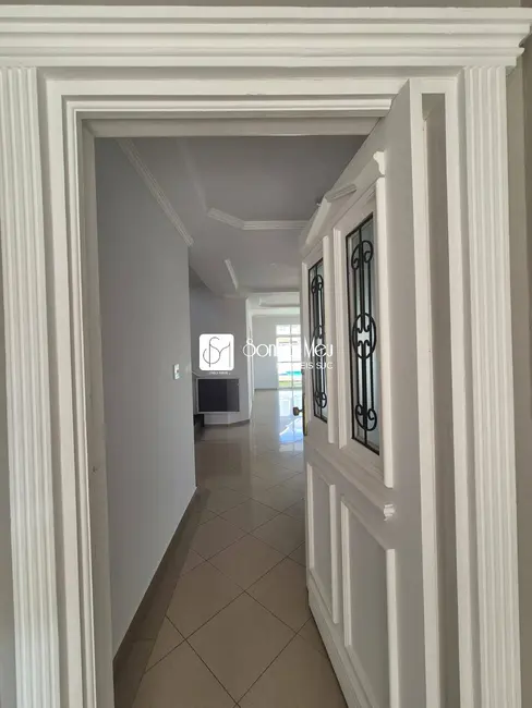 Foto 4 de Casa com 4 quartos à venda, 390m2 em Sao Jose Dos Campos - SP