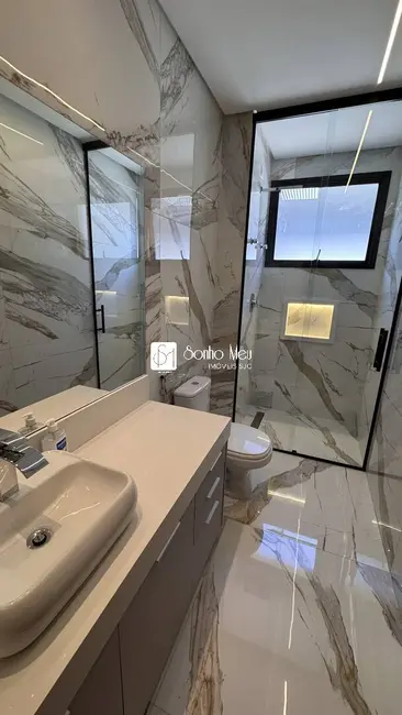 Casa de Condomínio com 5 quartos à venda e para alugar, 450m2 em Sao Jose Dos Campos - SP - imagem 6 Foto 6 de Casa de Condomínio com 5 quartos à venda e para alugar, 450m2 em Sao Jose Dos Campos - SP