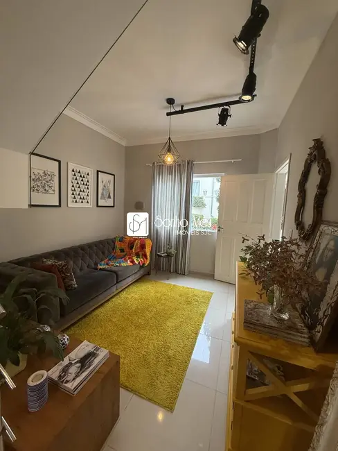 Foto 2 de Casa com 3 quartos à venda, 143m2 em Sao Jose Dos Campos - SP