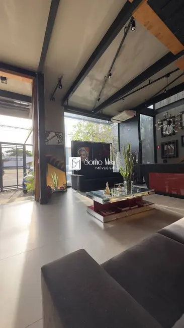 Sala Comercial à venda, 410m2 em Sao Jose Dos Campos - SP - imagem 8 Foto 8 de Sala Comercial à venda, 410m2 em Sao Jose Dos Campos - SP