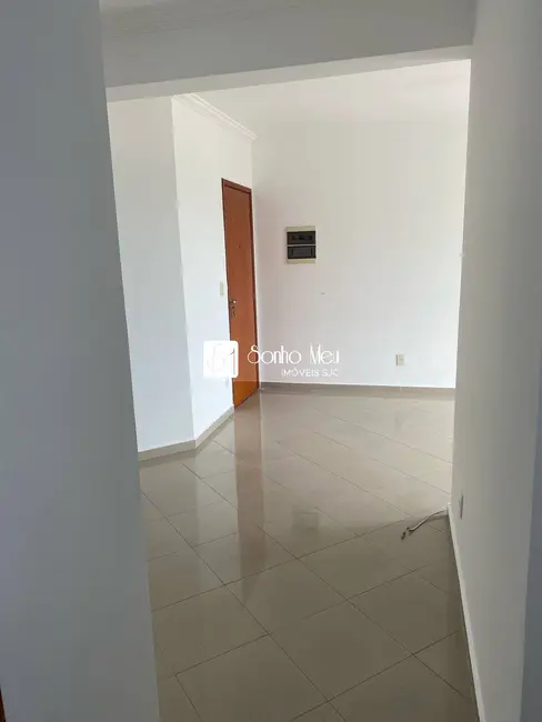 Apartamento com 3 quartos para alugar, 77m2 em Sao Jose Dos Campos - SP - imagem 5 Foto 5 de Apartamento com 3 quartos para alugar, 77m2 em Sao Jose Dos Campos - SP
