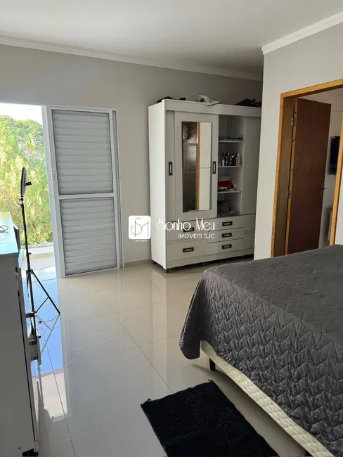 Casa com 4 quartos à venda, 125m2 em Sao Jose Dos Campos - SP - imagem 9 Foto 9 de Casa com 4 quartos à venda, 125m2 em Sao Jose Dos Campos - SP