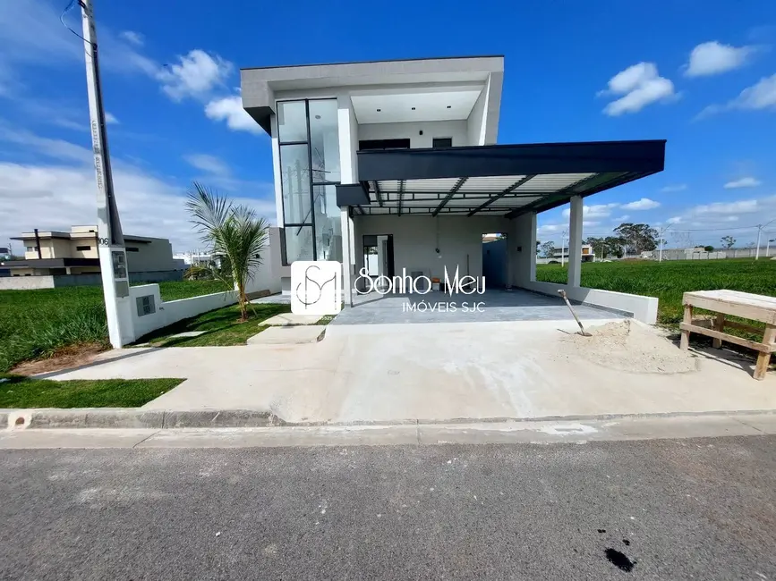 Casa de Condomínio com 3 quartos à venda, 250m2 em Sao Jose Dos Campos - SP - imagem 2 Foto 2 de Casa de Condomínio com 3 quartos à venda, 250m2 em Sao Jose Dos Campos - SP