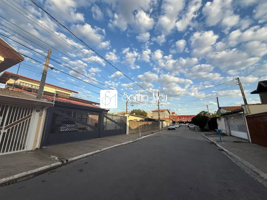 Foto 4 de Casa com 3 quartos para alugar, 155m2 em Sao Jose Dos Campos - SP