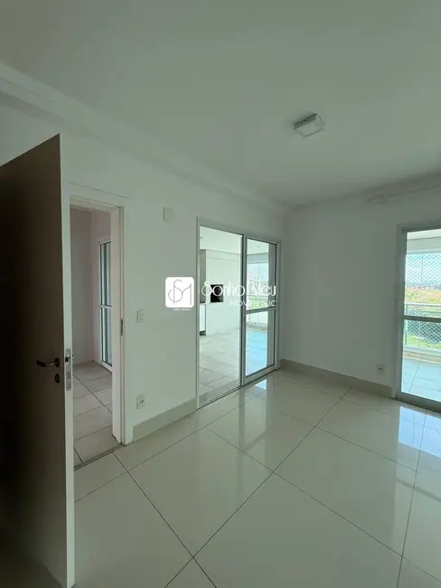 Apartamento com 4 quartos para alugar, 191m2 em Sao Jose Dos Campos - SP - imagem 8 Foto 8 de Apartamento com 4 quartos para alugar, 191m2 em Sao Jose Dos Campos - SP