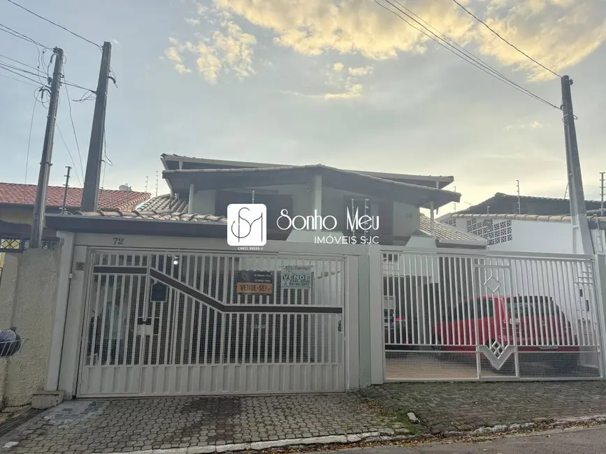 Foto 3 de Casa com 3 quartos à venda, 130m2 em Sao Jose Dos Campos - SP