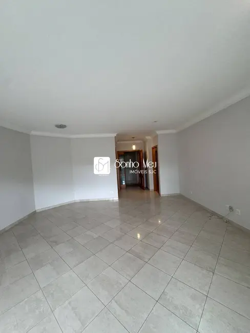 Foto 6 de Apartamento com 4 quartos à venda e para alugar, 210m2 em Sao Jose Dos Campos - SP